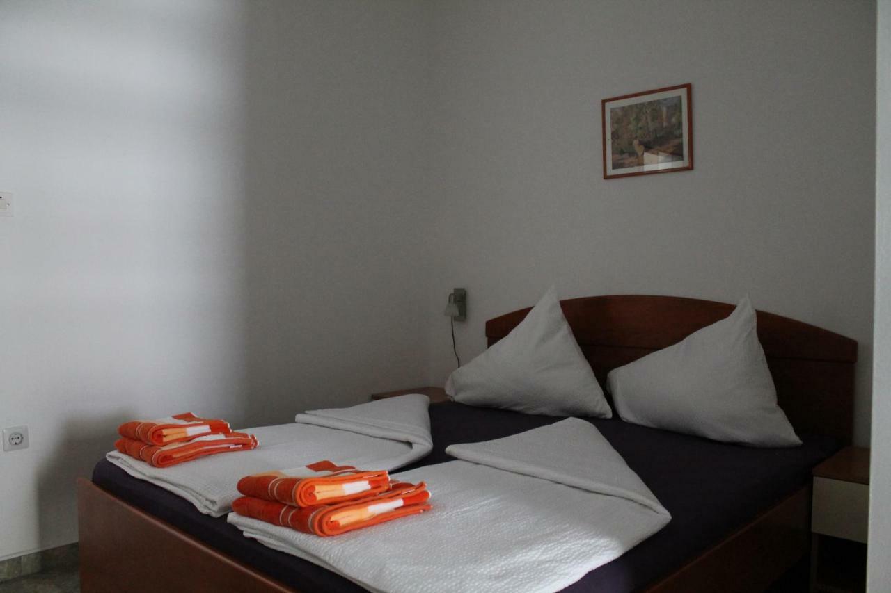 Apartmani Atila Damir Омиш Экстерьер фото