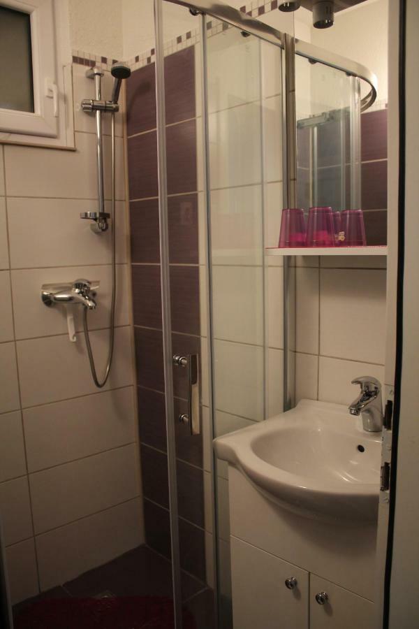 Apartmani Atila Damir Омиш Экстерьер фото