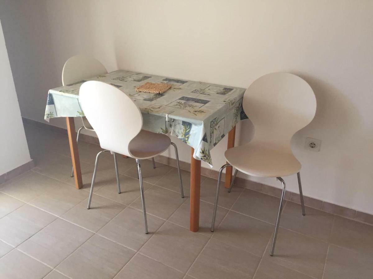 Apartmani Atila Damir Омиш Экстерьер фото